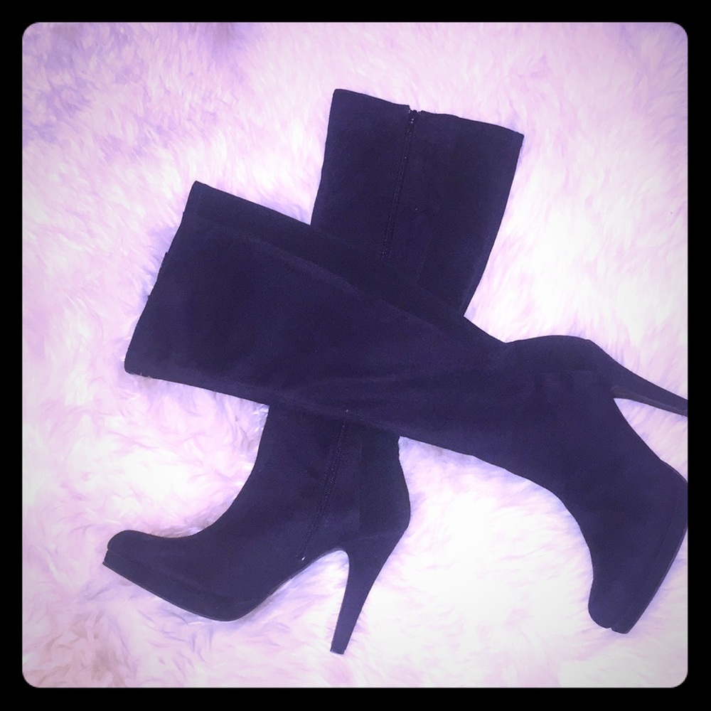 Express tall boots with slight platform